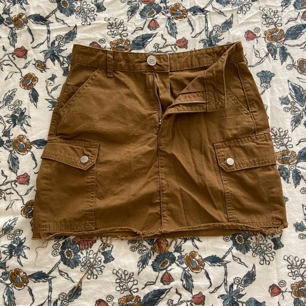 💫SOLD💫 Urban Outfitters Cargo Skirt